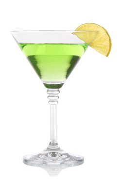 yeşil beyaz izole limon kokteyli