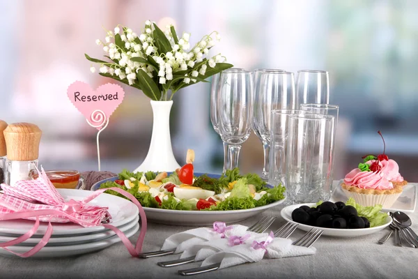 Table setting on room background — Stock Photo, Image