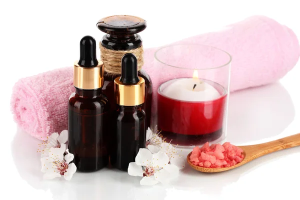 Samenstelling van de spa met aroma oliën geïsoleerd op wit — Stockfoto