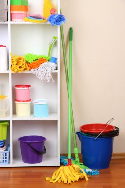 raflar içinde kiler ile temiz ev yakın çekim için