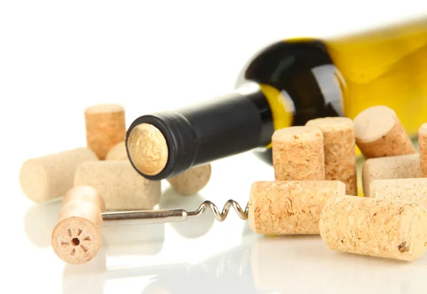 Vin och korkar isolerade på vitt — Stockfoto