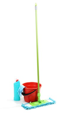 paspas, üzerinde beyaz izole, plastik kova ve lastik eldiven