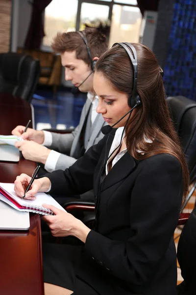 Call center operators at wor — Stock Photo, Image