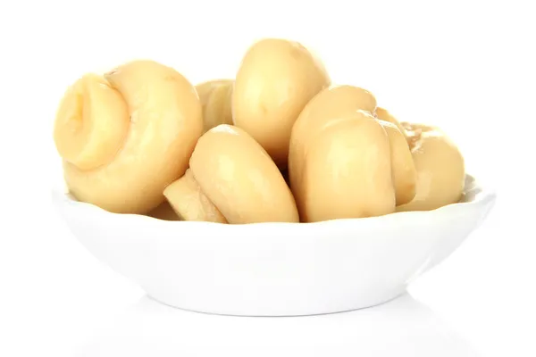 Champignons dans un bol, isolés sur blanc — Photo