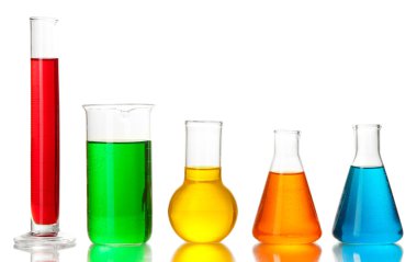 test tüpleri ile üzerine beyaz izole renkli sıvı