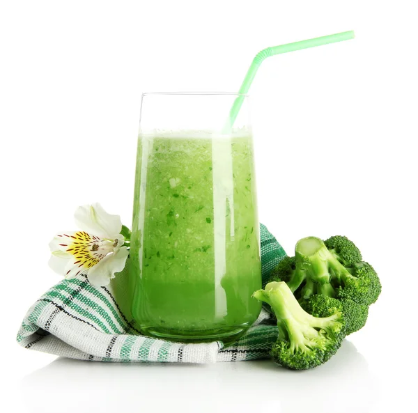 Glas saft som broccoli, isolerad på vit — Stockfoto