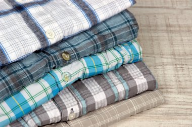 gömlek düzgünce katlanmış yakın çekim