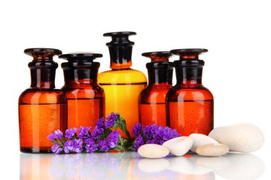 ilaç şişeleri üzerinde beyaz izole