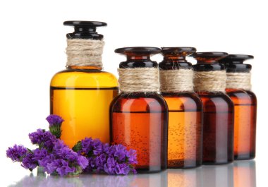 ilaç şişeleri üzerinde beyaz izole