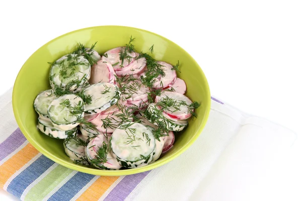 Ensalada de vitamina vegetal en plato aislado sobre blanco — Foto de Stock