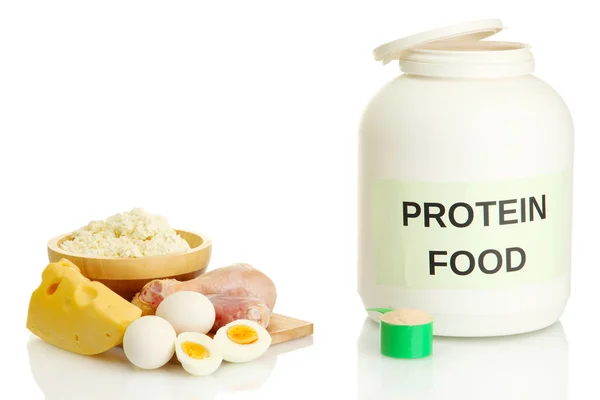 Burk proteinpulver och mat med protein, isolerad på vit — Stockfoto