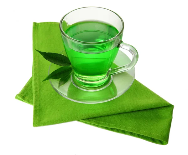 Transparante kopje groene thee op servet, geïsoleerd op wit — Stockfoto
