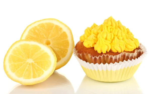 Köstliche schöne Zitronen-Cupcake isoliert auf weiß — Stockfoto