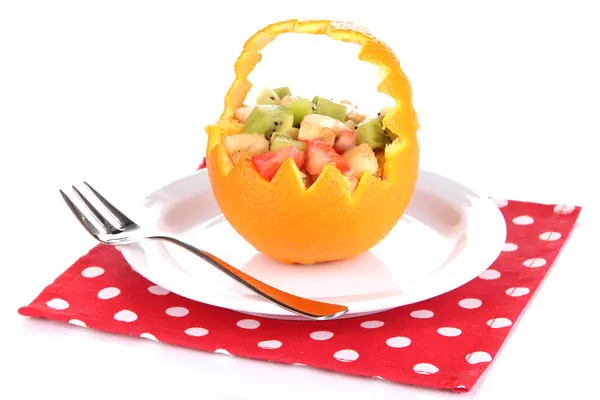 Gyümölcssaláta elszigetelt fehér vájt-out-narancs — Stock Fotó