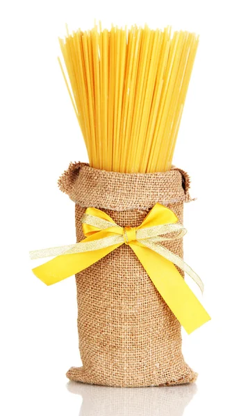 Pasta en bolsa aislada en blanco — Foto de Stock