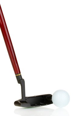 Golf topu ve üzerinde beyaz izole sürücüsü