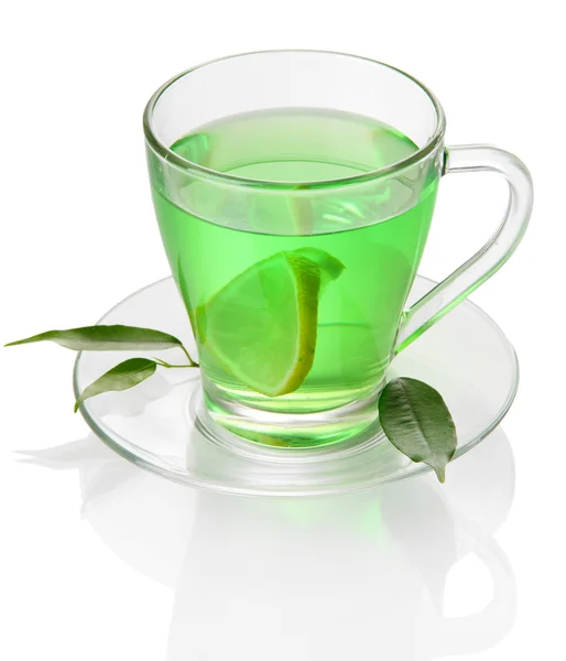 Прозрачный чашка зеленого чая, изолированные на белом — стоковое фото
