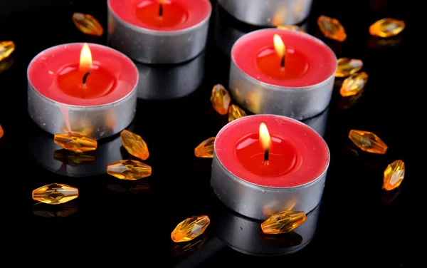 Candele isolate su nero — Foto Stock