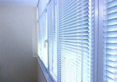 panjurlar ile balkon windows