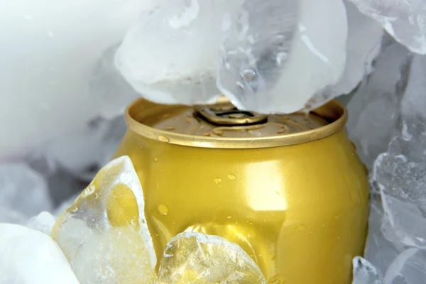 Metal tin with ice close-up — Stock Photo, Image