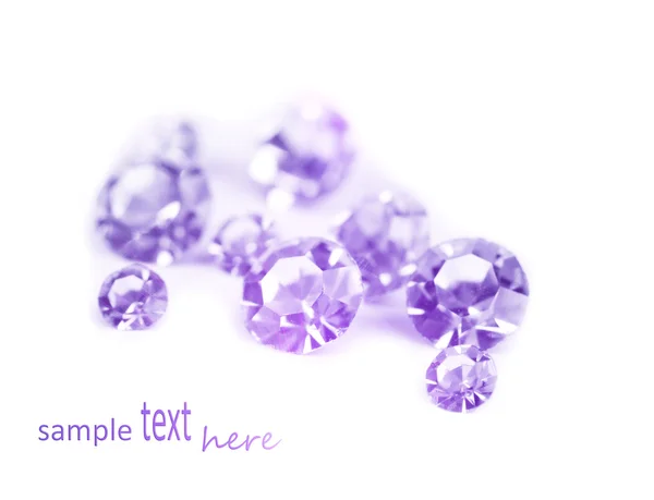 Krásné lesklé krystaly (diamantů), izolované na bílém — Stock fotografie