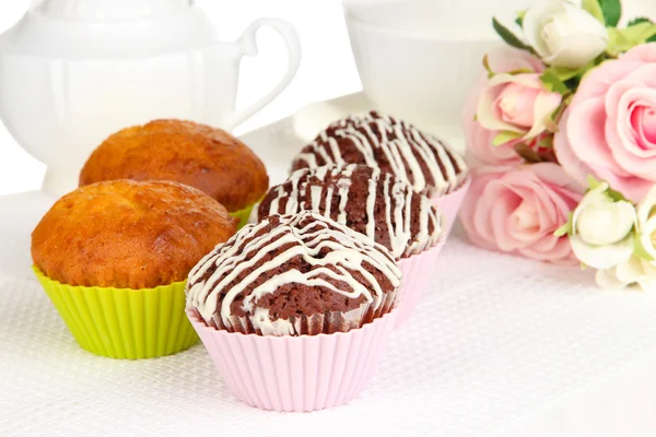 Dulces cupcakes de cerca — Foto de Stock