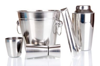 kokteyl shaker ve metal buz kovası whit üzerinde izole