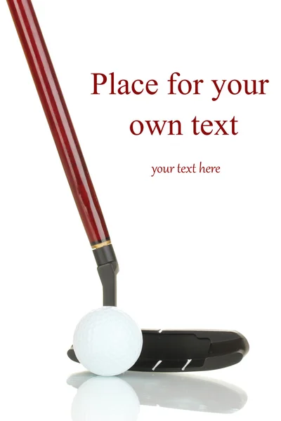 高尔夫球场球和孤立在白纸上的驱动程序 — 图库照片