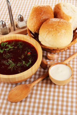 lezzetli borsch üzerinde tablo yakın çekim