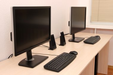 bilgisayar odası tabloları