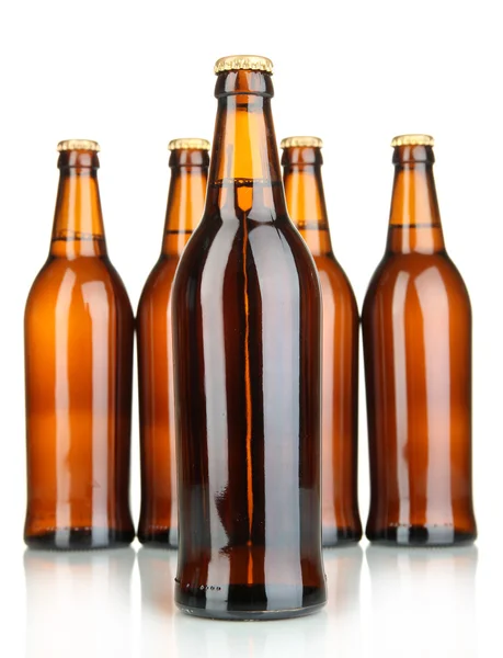 Bira şişeleri üzerinde beyaz izole — Stok fotoğraf