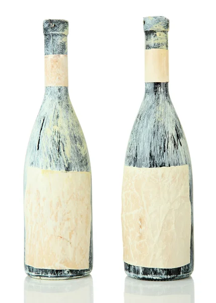 Oude flessen wijn, geïsoleerd op wit — Stockfoto