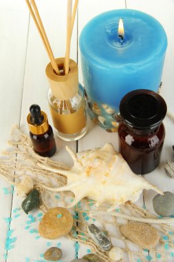 composición del spa del mar en primer plano de la mesa de madera