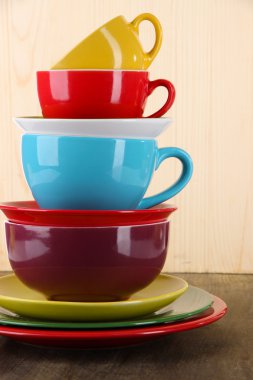 dağ ahşap arka plan üzerinde renkli yemekleri