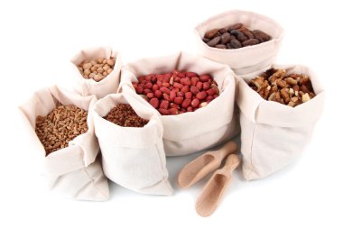 fasulye torbası üzerinde beyaz izole çeşitleri