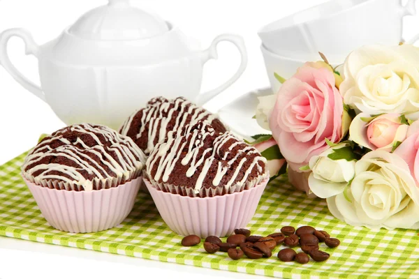Dolci cupcake al cioccolato da vicino — Foto Stock