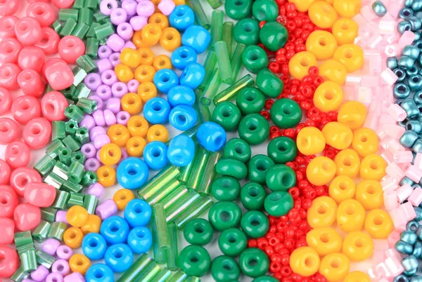 Différentes perles colorées close-up — Photo