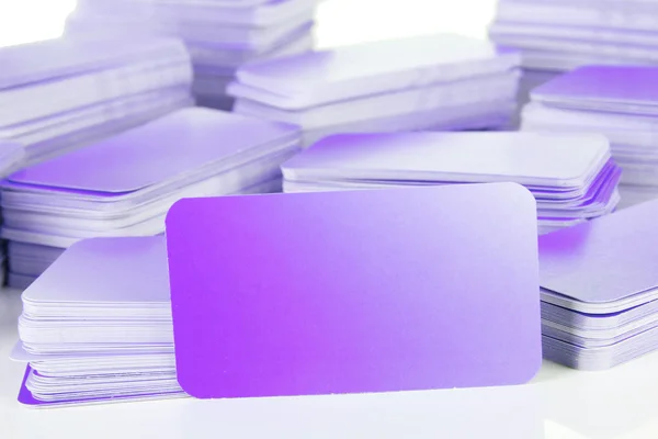 ビジネス カードは、白で隔離されます。 — ストック写真