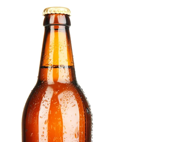 Bottiglia di birra isolata su bianco — Foto Stock