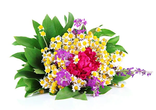 Bouquet of wild flowers, isolated on white — Stock Photo, Image