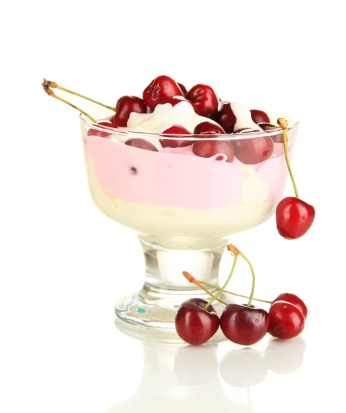 Elszigetelt fehér üveg váza-finom cseresznye desszert — Stock Fotó