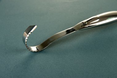 gri zemin üzerine tereyağı bıçağı