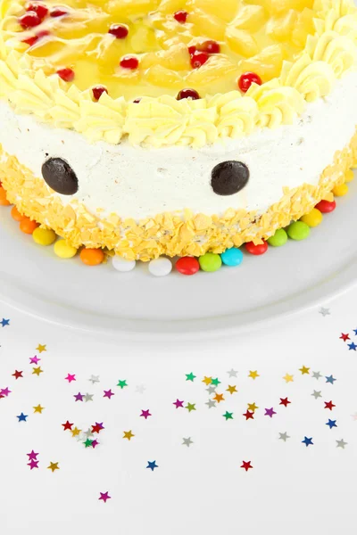 Chutný dort, izolované na bílém — Stock fotografie