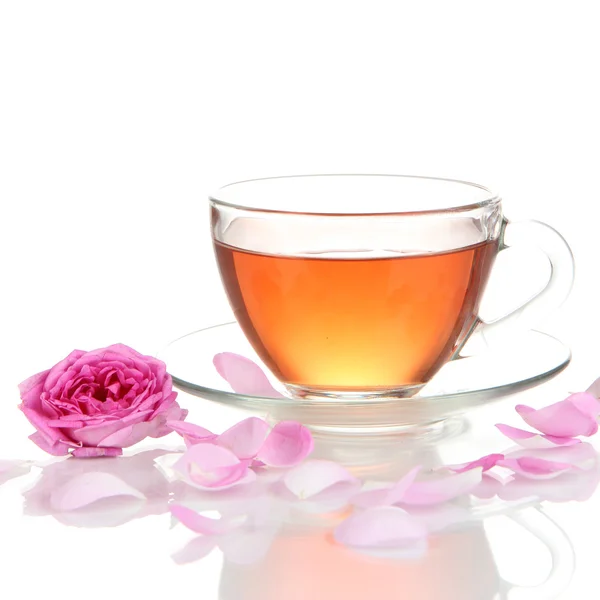 Té rosa aislado en blanco — Foto de Stock