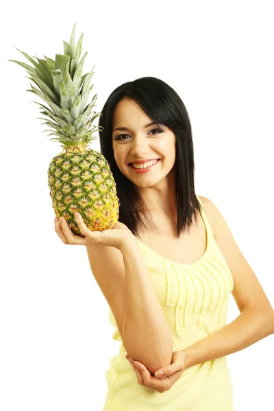 Taze ananas üzerinde beyaz izole kız — Stok fotoğraf