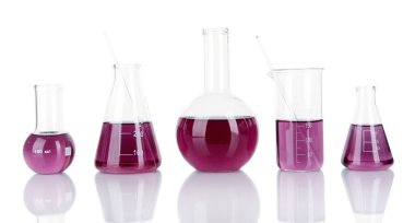 test tüpleri üzerinde beyaz izole mor sıvı ile