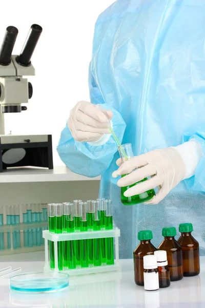 bilim adamı iletken araştırma laboratuvarında yakın çekim