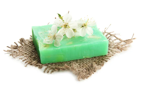 Jabón natural hecho a mano, aislado en blanco —  Fotos de Stock