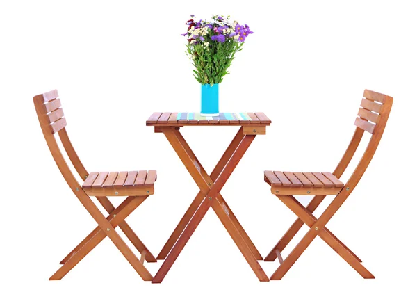 Holztisch mit Blume isoliert auf weiß — Stockfoto