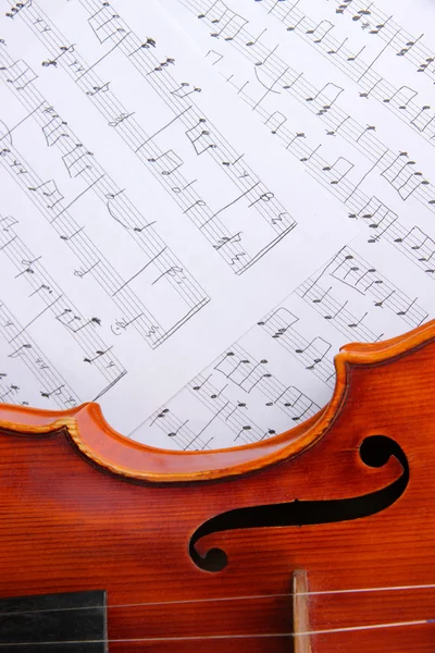 Violín clásico en notas — Foto de Stock